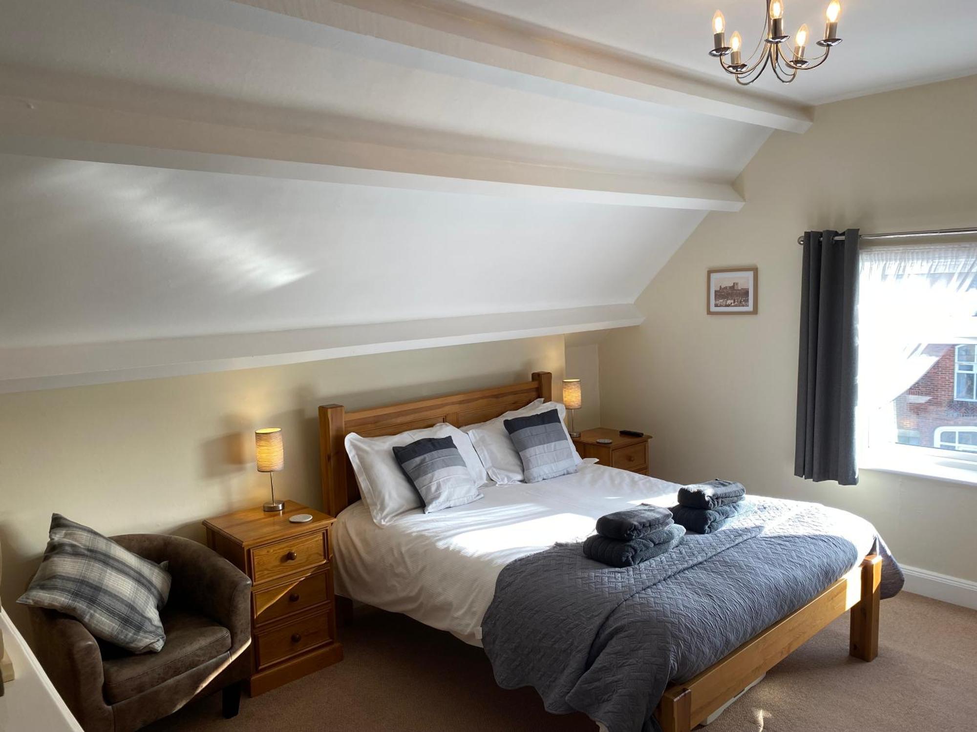 The Whalebone Arch Hotel Whitby Buitenkant foto